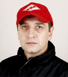 Голошумов Сергей Иванович - известный хоккеист
